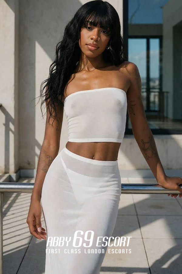 32A Ebony Big Ass London Escort