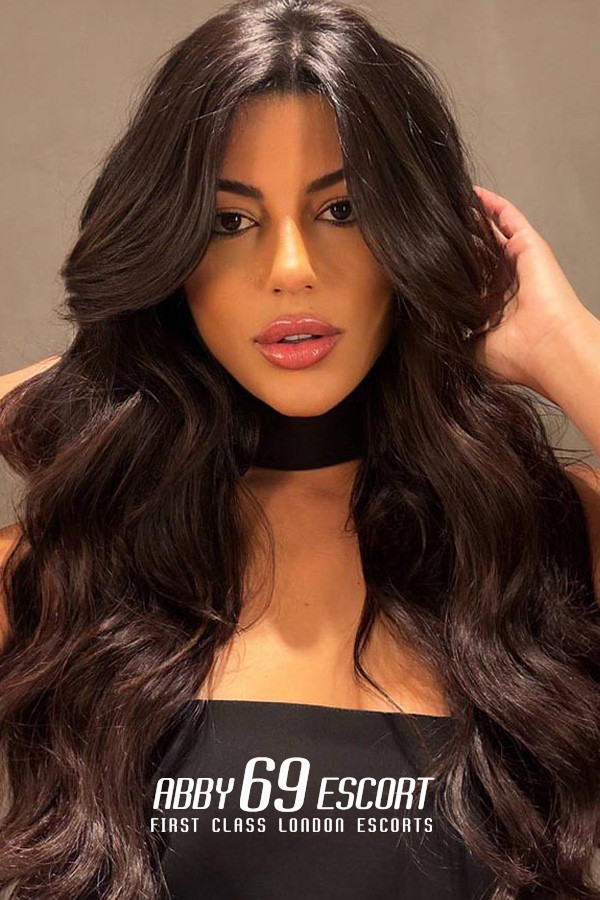 36C Tight London Escort